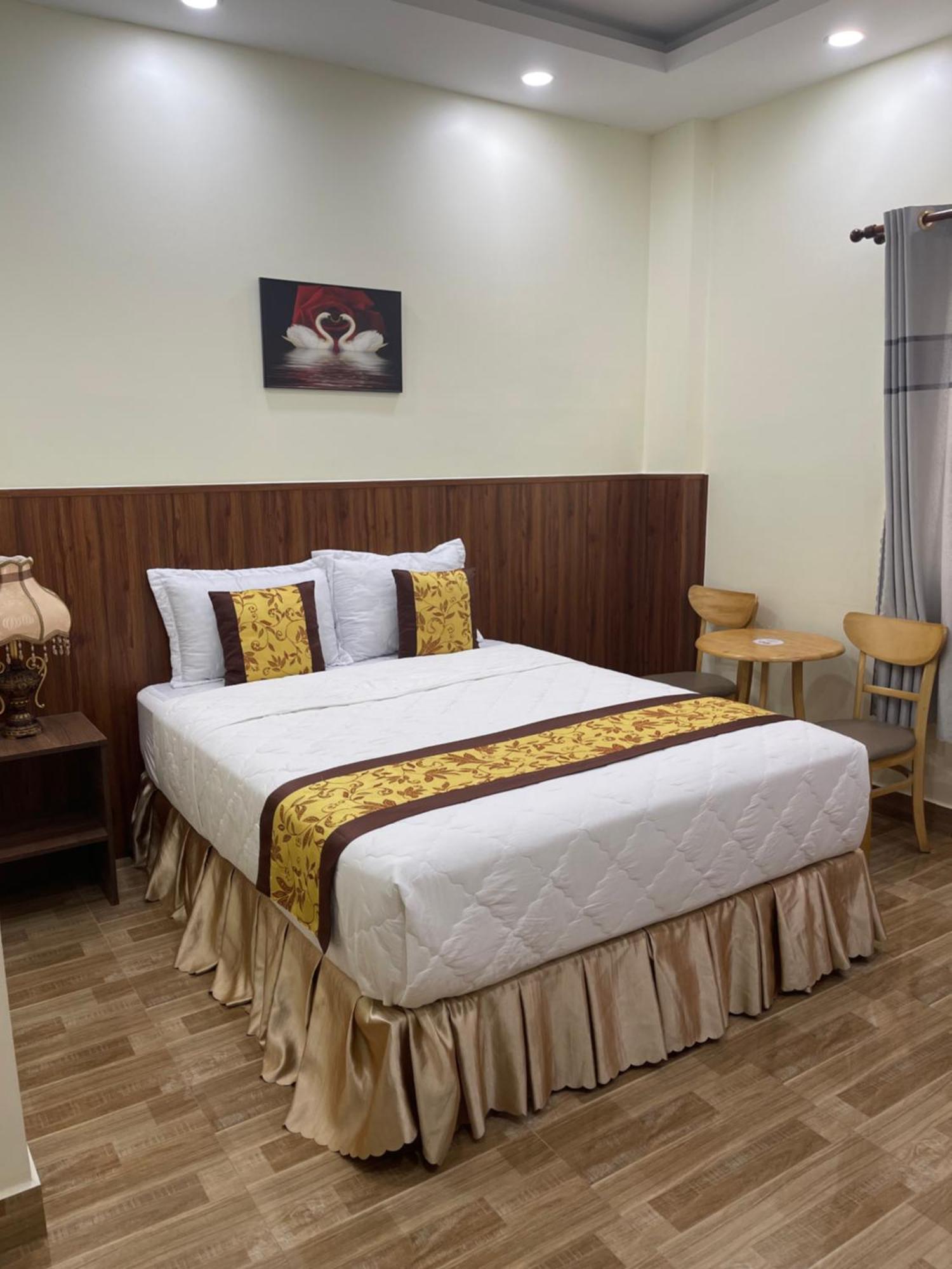 Motel Hoang De Chau Doc Bagian luar foto